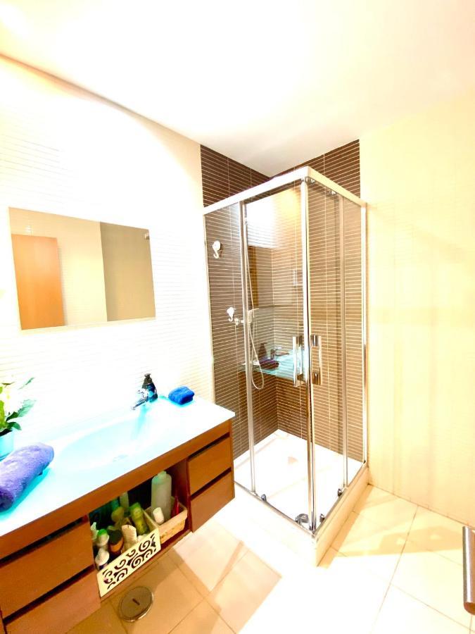 Zenit Luxury Marina Village Appartement オリョン エクステリア 写真