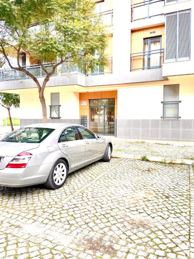 Zenit Luxury Marina Village Appartement オリョン エクステリア 写真